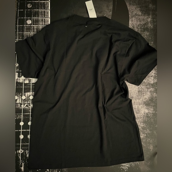 NWT OBEY Tee - Picture 3 of 6